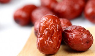 菊花和红枣可以一起泡吗 能不能一起泡菊花和红枣