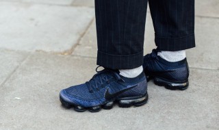 运动鞋后跟里面磨破了怎么修补 运动鞋后跟里面磨破了怎样修补