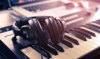 战士歌词 歌曲战士歌词