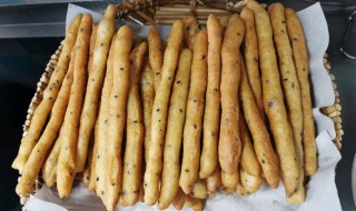 茴香小油条的做法 茴香小油条的做法是什么