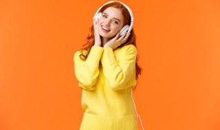 香烟爱上火柴歌词 香烟爱上火柴歌词是什么