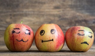 劝人从悲痛中走出来的话 安慰人走出痛苦的句子