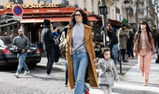 女士休闲鞋穿搭技巧 变成美妆博主