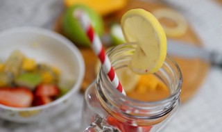 冷泡柠檬茶做法图解 制作冷泡柠檬茶的八个步骤详解