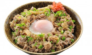 卧蛋牛肉饭的做法 手把手教给大家