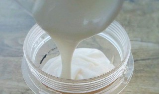 酸奶核桃露做法图解 有益肠道健康