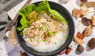 酸菜米粉的做法 正宗酸菜米粉教给你