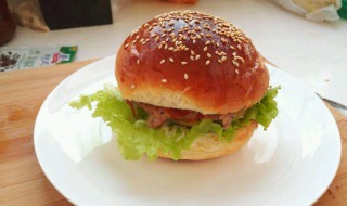 猪肉汉堡包做法图解 怎么做好吃呢