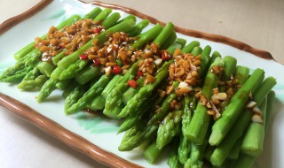 炒芦笋做法图解 大家不妨试试