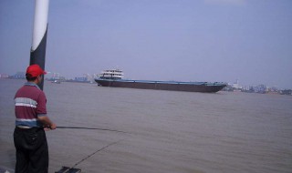 长江野钓技巧 钓竿饵料都有讲究