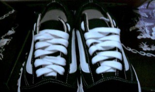 四排鞋带的系法图解 教给你三种系发