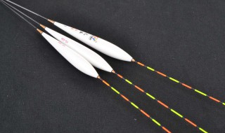 立式鱼漂的绑法图解 钓鱼的技巧不行就工具来凑