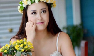 荷兰姑娘为什么满12岁就要结婚 你知道原因吗