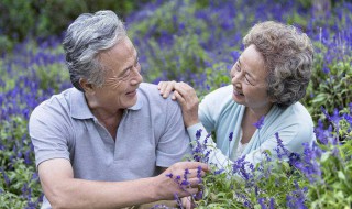 夫妻交往秘籍 幸福生活这样做