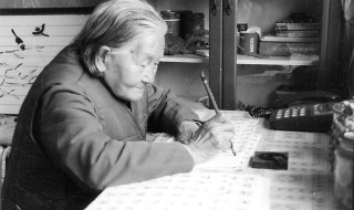 八十岁老太太喜欢什么 寿品比如红包家人倍