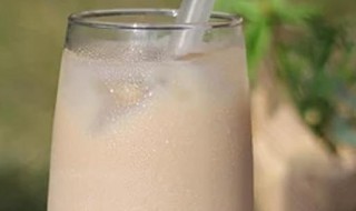 秋天的第一杯奶茶是什么含义 是爱情的意思