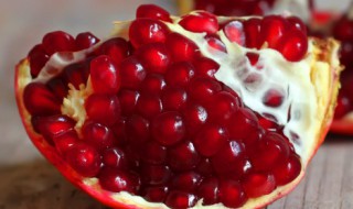 切石榴的方法 切石榴的方法简述