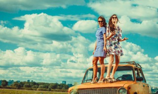 闺蜜旅行句子说说心情 旅行愉快心境的说说