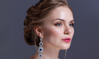 正确戴耳环方法 怎么戴耳环