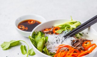 用鸡汤怎么做米线 用鸡汤做米线的方法