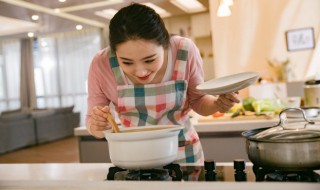 海带煲鸡怎么做 如何做海带煲鸡