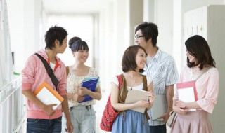 芊芊学子和莘莘学子的区别 芊芊学子和莘莘学子有哪些不同