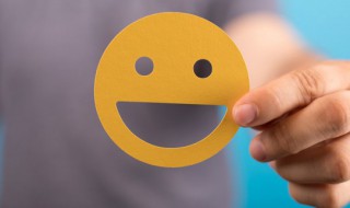 女人每天要开心的句子 女人每天要开心的句子有哪些