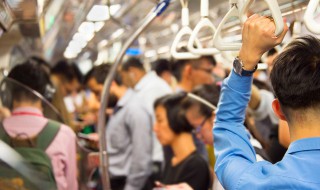 北京地铁几点开 北京地铁最早的一班车