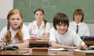 在怎么读 在的意思