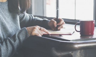 弱水三千只取一瓢饮上一句是什么 关于弱水三千只取一瓢饮上一句