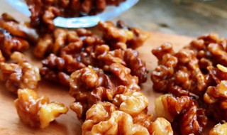 烤核桃仁的温度和时间 烤核桃仁的技巧