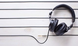 歌词曾经迷失了自己 下定决心忘记你完整版歌词