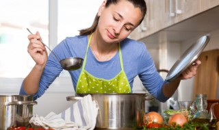 天麻炖鱼头有什么功效 天麻炖鱼头有啥功效