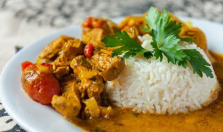 一顿饭的热量多少卡 一顿饭的热量