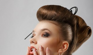 合鬓是什么意思 合鬓的解释