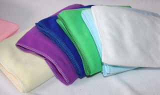 毛巾脏了玻璃胶怎样清洗才干净 毛巾脏了玻璃胶如何清理