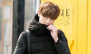 黑色羽绒服怎么搭配 黑色羽绒服如何搭配