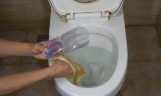 卫生间堵了如何疏通 这几招不花一分钱