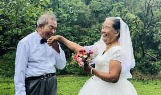 给老人拍照有什么忌讳 要注意了