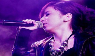 学唱歌要先学什么 学会这些你就是歌神