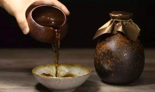 睡前喝黄酒会长胖吗 睡前喝黄酒会变肥吗