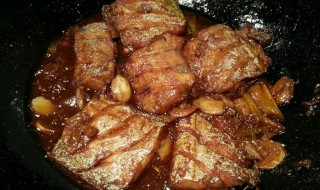 制作带鱼的方法 家庭版红烧带鱼的制作方法