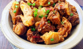 红焖鸡家常做法 颜色好看美味十足