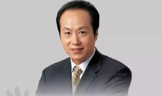 中央播音员月薪多少 可以接私活吗