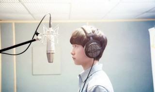 说再见不应该在秋天原唱 K歌必选之曲