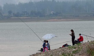 小水库钓鱼技巧 需要注意哪些事情