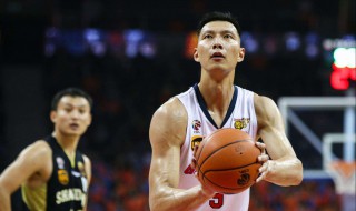 易建联有兄弟姐妹吗 下面为大家解答