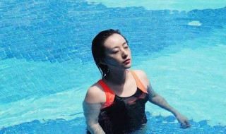 游泳照片怎么拍 游泳怎么拍照好看