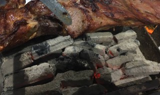 如何正确烤炭火 烤炭火需注意些什么