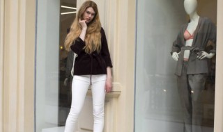 折厚裤的方法 怎么折叠厚裤子